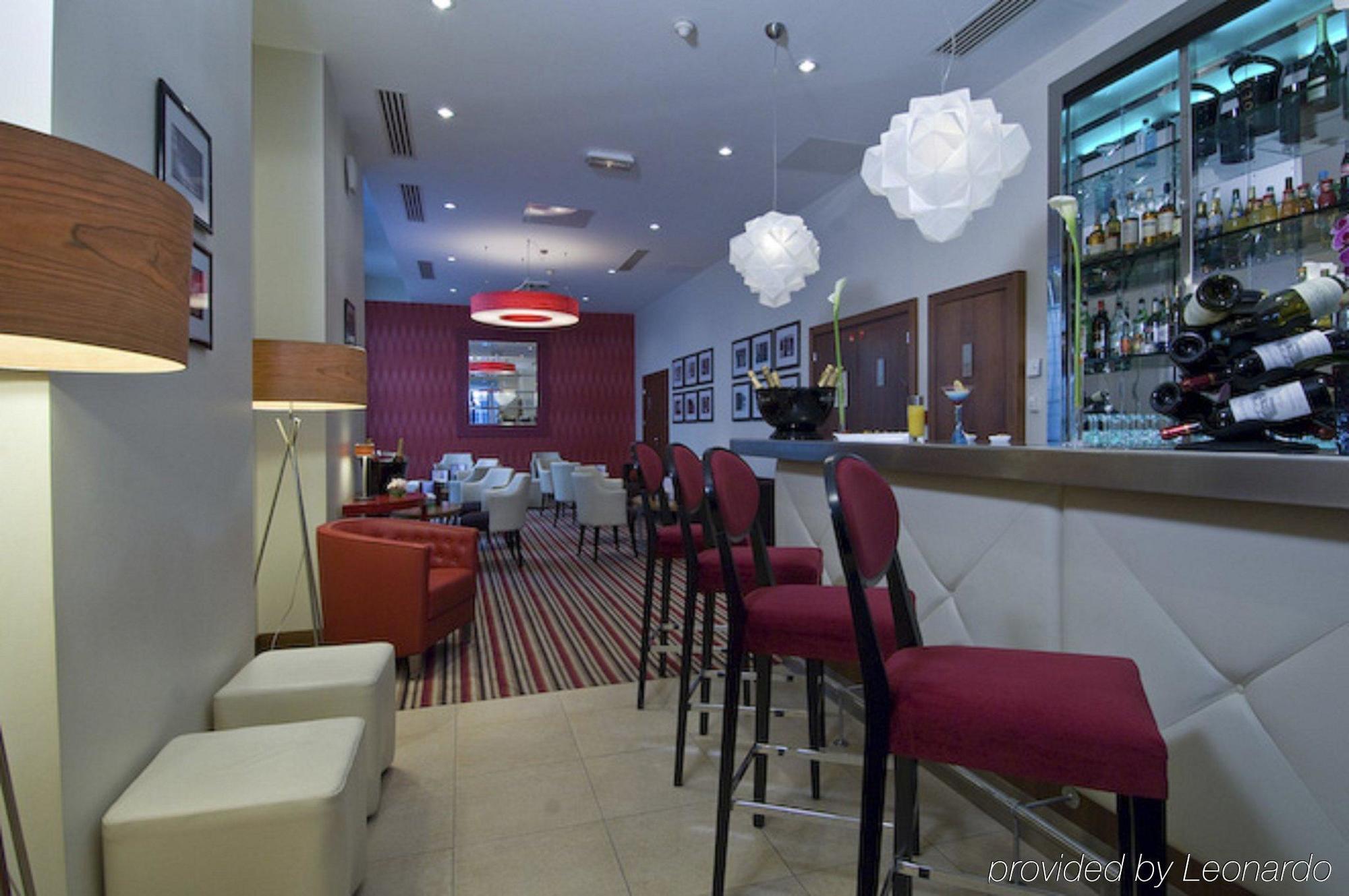 Nh Paris Gare De L'Est Hotel Екстериор снимка