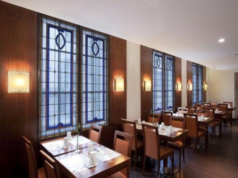 Nh Paris Gare De L'Est Hotel Екстериор снимка